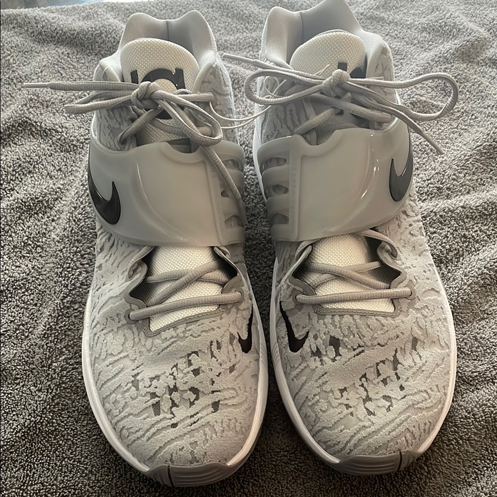 Nike Gray Athletic Kevin Durant Sneakers full length for men